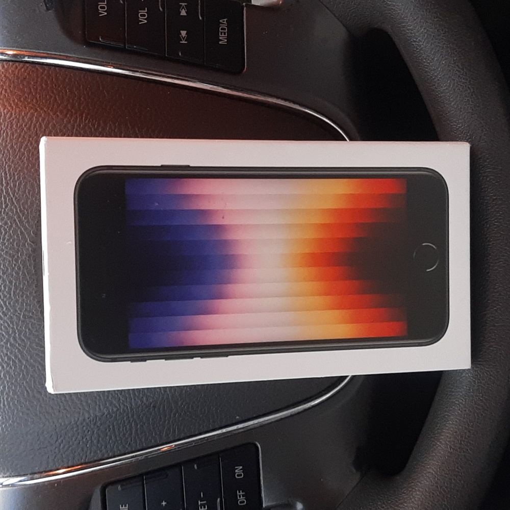 Iphone se 3rd generation